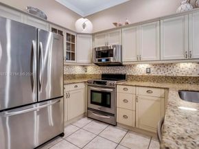 677 NW 129th Way, Pembroke Pines FL 33028
