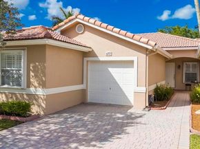 677 NW 129th Way, Pembroke Pines FL 33028