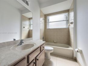 12490 Shoreline Dr, Wellington FL 33414