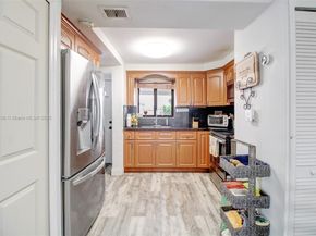 6604 SW 113th Ave, Miami FL 33173