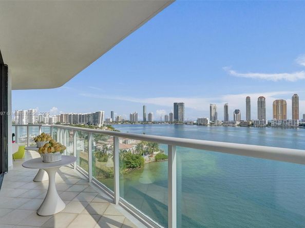 4000 Island Blvd 1007, Aventura FL 33160