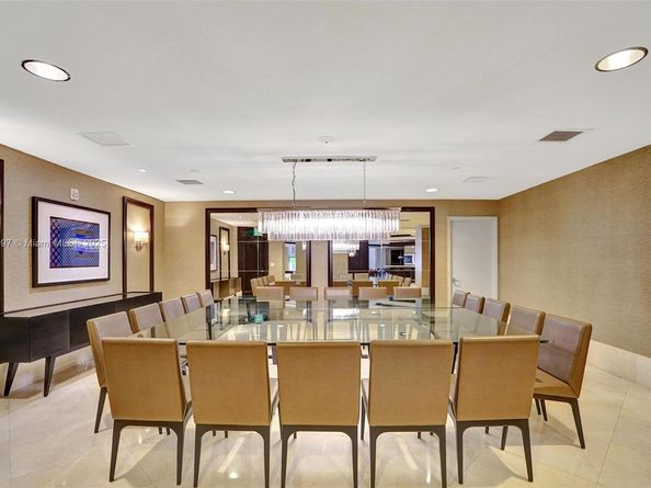 4000 Island Blvd 1007, Aventura FL 33160