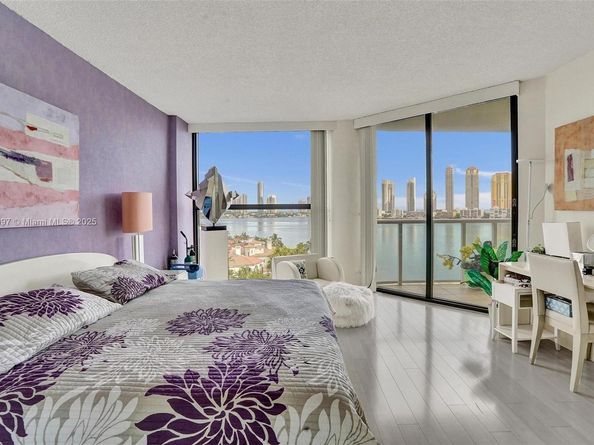 4000 Island Blvd 1007, Aventura FL 33160