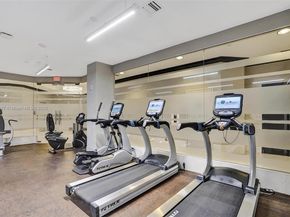 4000 Island Blvd 1007, Aventura FL 33160