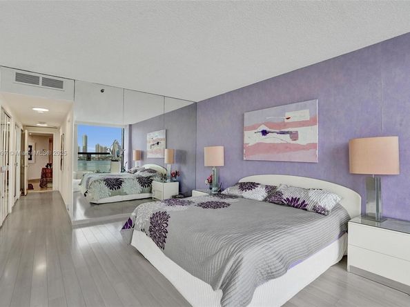 4000 Island Blvd 1007, Aventura FL 33160