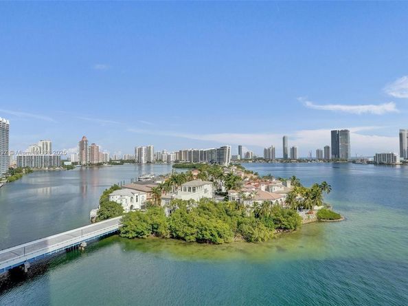 4000 Island Blvd 1007, Aventura FL 33160