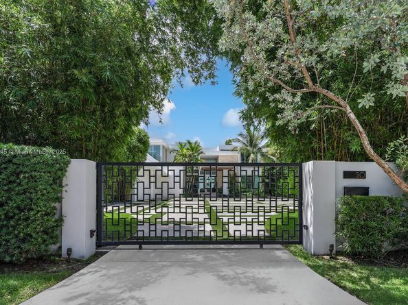 30 Palm Ave, Miami Beach FL 33139