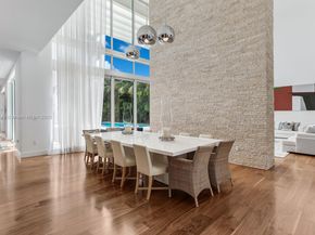 30 Palm Ave, Miami Beach FL 33139
