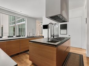 30 Palm Ave, Miami Beach FL 33139