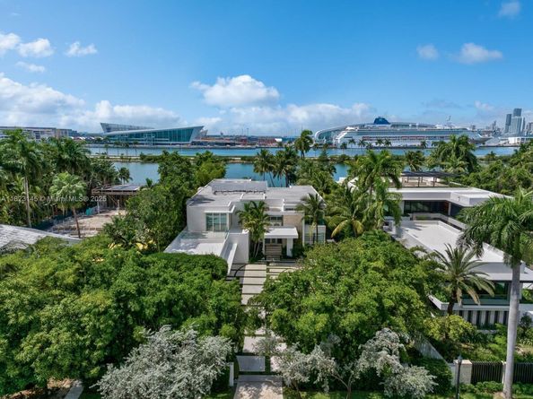 30 Palm Ave, Miami Beach FL 33139