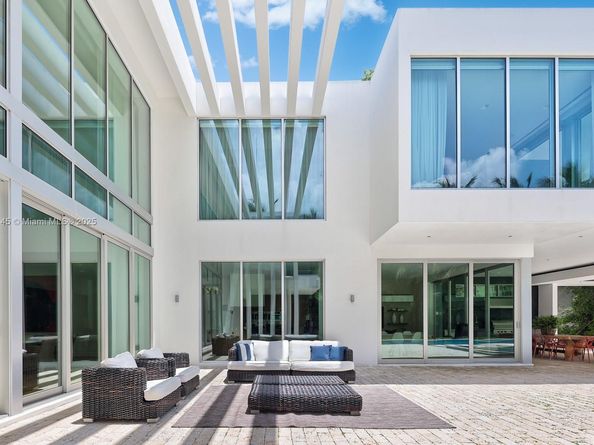 30 Palm Ave, Miami Beach FL 33139