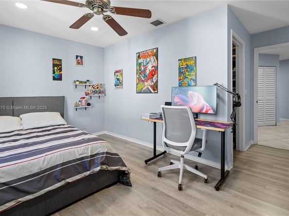 2927 SW 18 th Terrace, Fort Lauderdale FL 33315