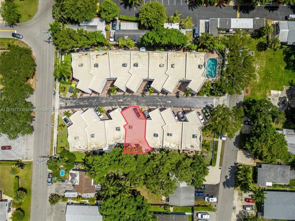 2927 SW 18 th Terrace, Fort Lauderdale FL 33315
