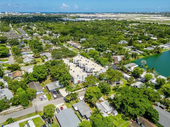 2927 SW 18 th Terrace, Fort Lauderdale FL 33315