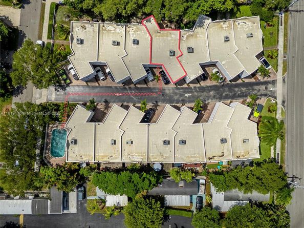 2927 SW 18 th Terrace, Fort Lauderdale FL 33315