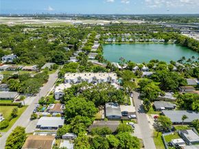 2927 SW 18 th Terrace, Fort Lauderdale FL 33315