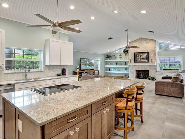 1780 Eagle Trace Blvd, Coral Springs FL 33071