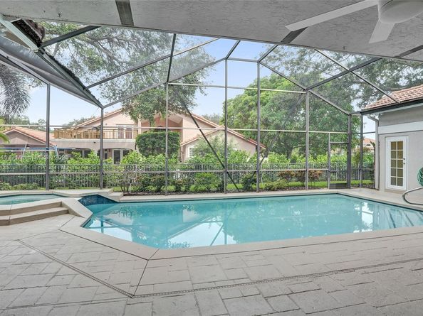 1780 Eagle Trace Blvd, Coral Springs FL 33071