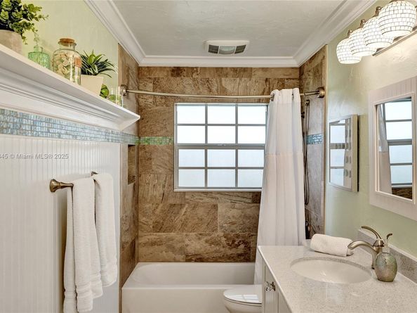 1780 Eagle Trace Blvd, Coral Springs FL 33071