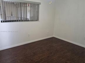 8075 SW 107 Av 210, Miami FL 33173