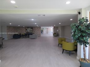 8075 SW 107 Av 210, Miami FL 33173