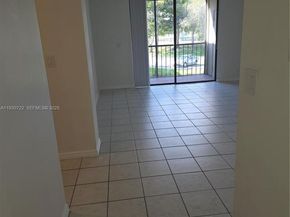 8075 SW 107 Av 210, Miami FL 33173