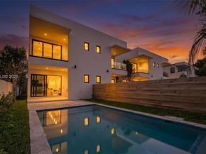 2943 SW 21st st, Miami FL 33145