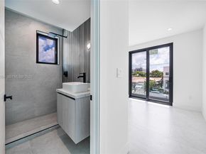 2943 SW 21st st, Miami FL 33145