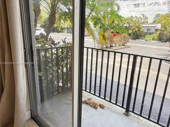 2498 SW 17th Ave 4105, Miami FL 33145