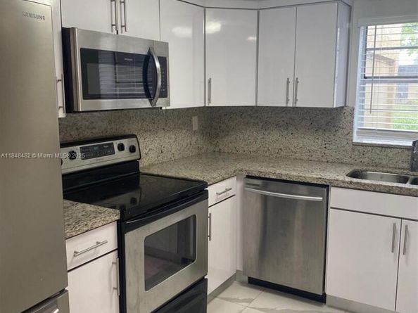 Undisclosed Address #A11848482, Sunrise FL 33351