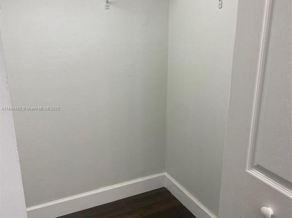 Undisclosed Address #A11848482, Sunrise FL 33351