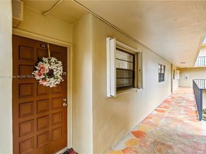 10875 SW 112th Ave 218, Miami FL 33176