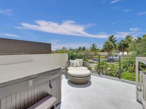1604 SW 4th Ave, Fort Lauderdale FL 33315
