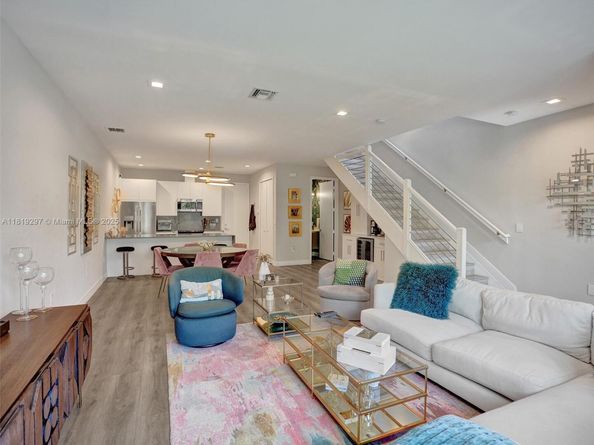 1604 SW 4th Ave, Fort Lauderdale FL 33315