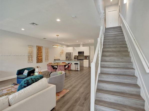 1604 SW 4th Ave, Fort Lauderdale FL 33315