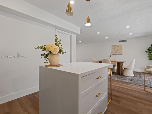 3130 NW 65th Dr, Fort Lauderdale FL 33309