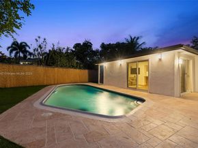 3130 NW 65th Dr, Fort Lauderdale FL 33309