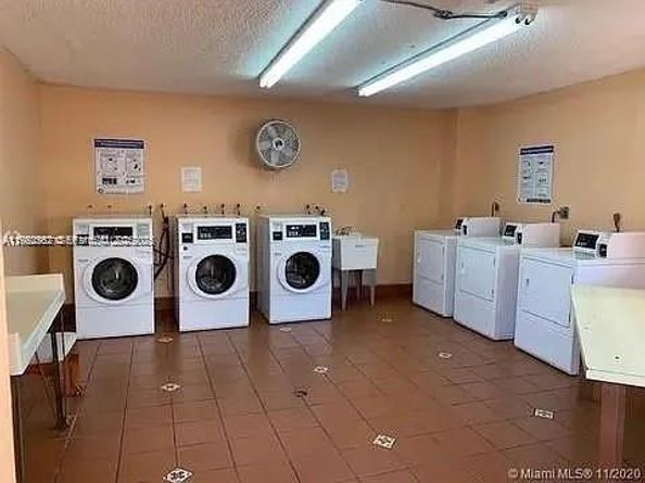 8600 SW 133rd Ave Rd 423, Miami FL 33183