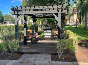 8821 Wiles Rd 306, Coral Springs FL 33067