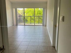 8821 Wiles Rd 306, Coral Springs FL 33067