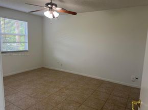 8821 Wiles Rd 306, Coral Springs FL 33067