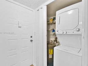 10501 W Broward Blvd 304, Plantation FL 33324