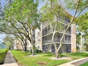 10501 W Broward Blvd 304, Plantation FL 33324
