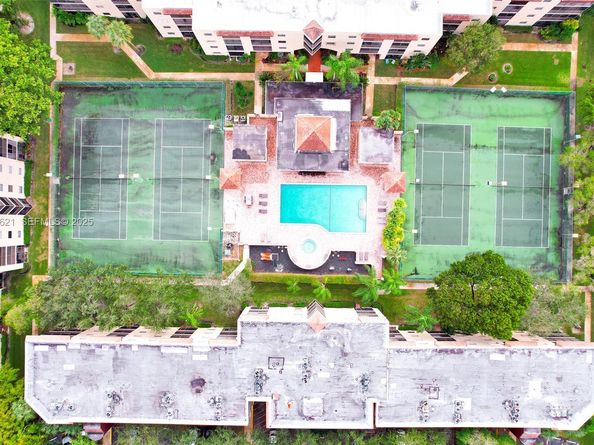 10501 W Broward Blvd 304, Plantation FL 33324