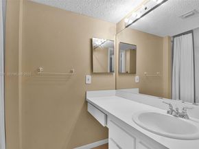 10501 W Broward Blvd 304, Plantation FL 33324