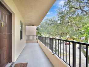 10501 W Broward Blvd 304, Plantation FL 33324