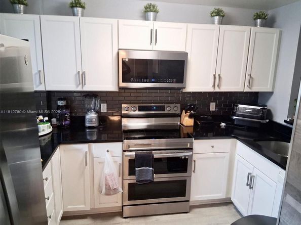 103 Royal Park Dr 3D, Oakland Park FL 33309