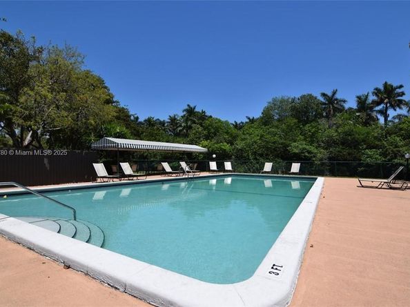 103 Royal Park Dr 3D, Oakland Park FL 33309