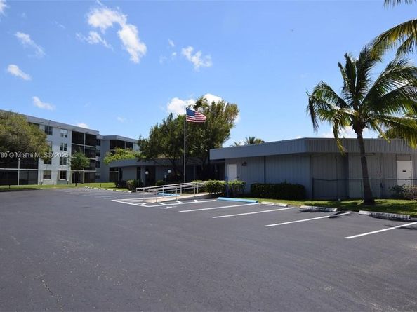 103 Royal Park Dr 3D, Oakland Park FL 33309
