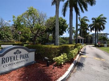 103 Royal Park Dr